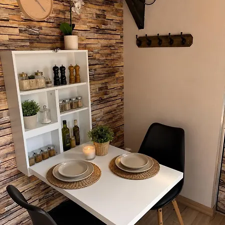 Gite Proche De Gravelines Avec Clim Et Jardin アパート